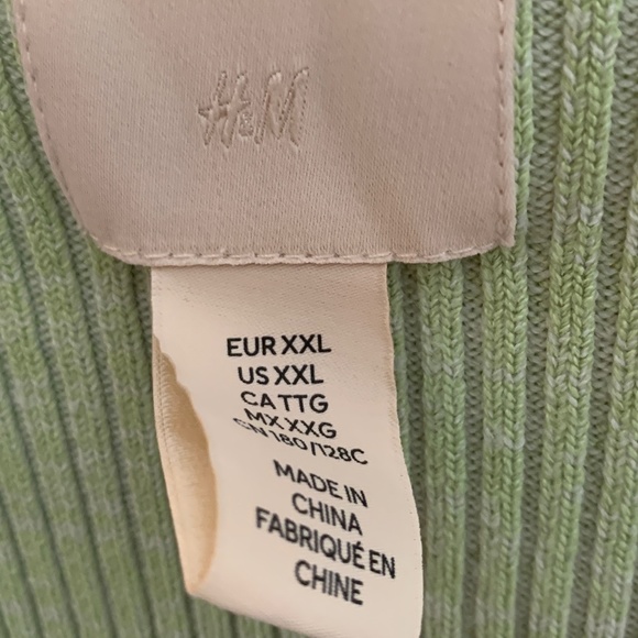 NEW NEVER WORN! NO LONGER ON H&M CA SITE! Rib-knit sweater w/ sweetheart neck - Picture 6 of 10